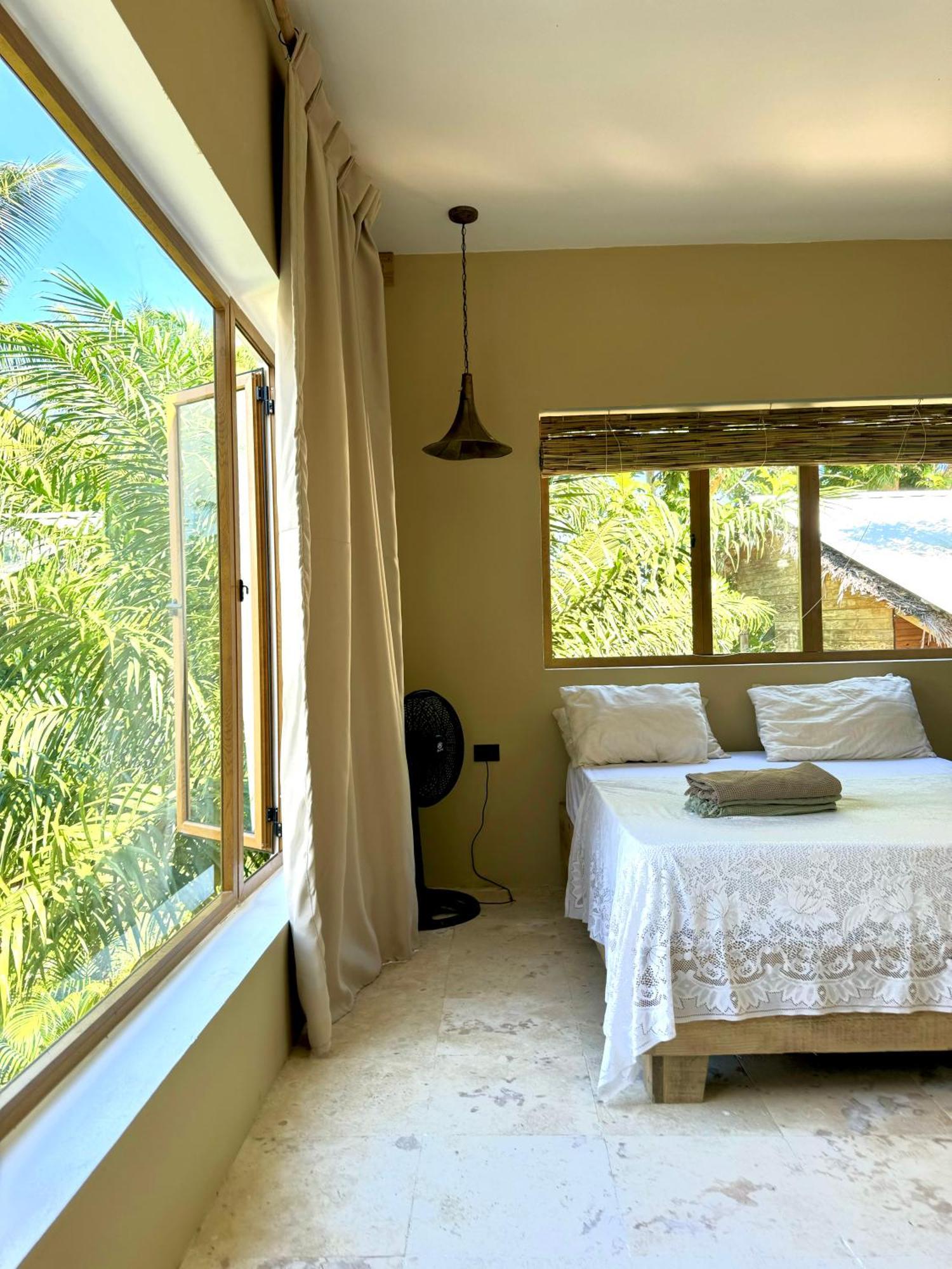 Suami S Room Casa Padura كاباريتي المظهر الخارجي الصورة
